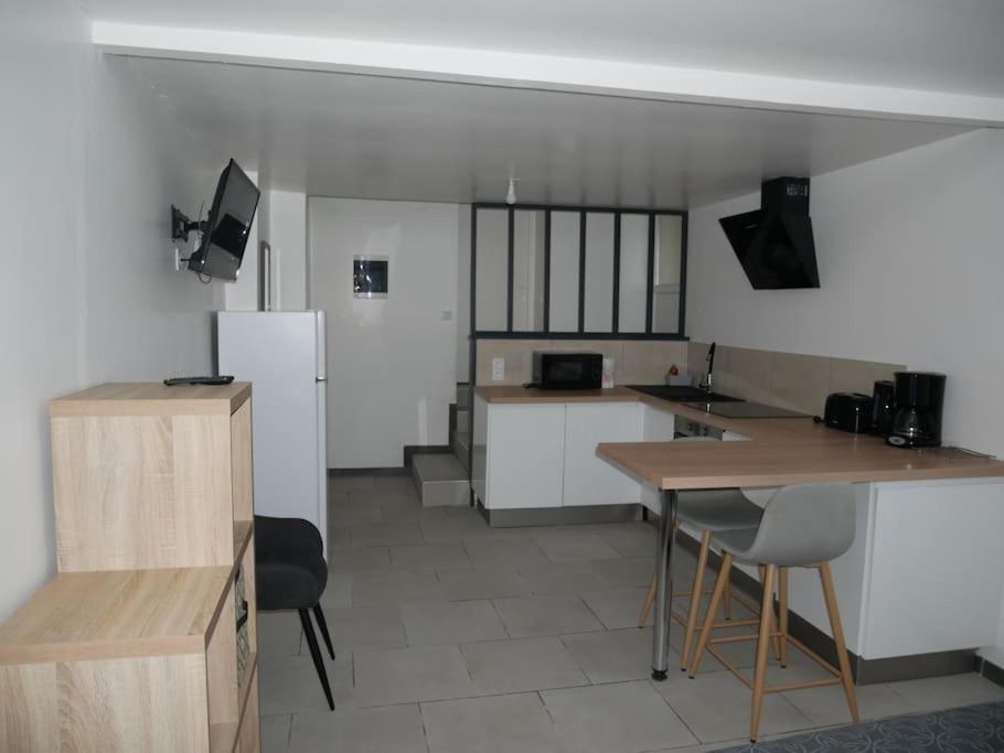 Studio Independant, Au Calme. La Roche-sur-Yon Bagian luar foto
